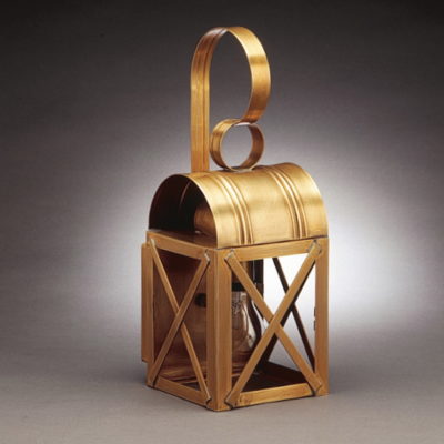 1061 Colonial Wall Mount Lantern