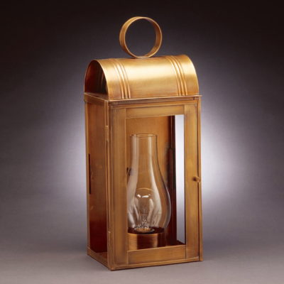1084 Colonial Wall Mount Lantern