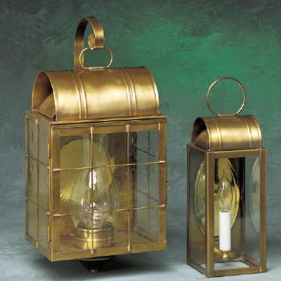 105S Colonial Wall Mount Light