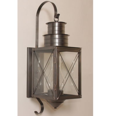 203S Colonial Wall Mount Light