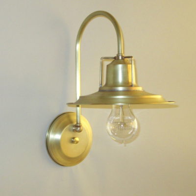 3100S Colonial Barn Wall Shade