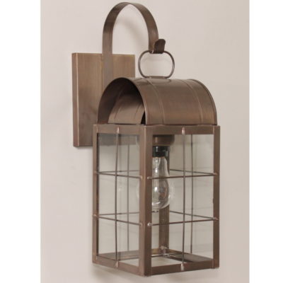 100S Colonial Wall Mount Light