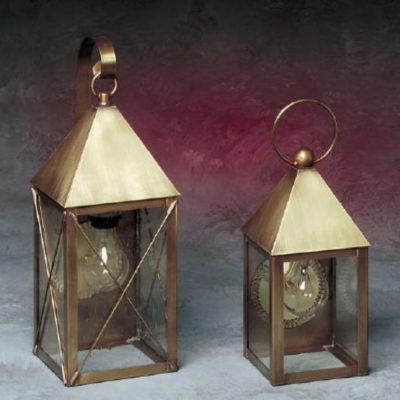 7500S Colonial Wall Mount Light