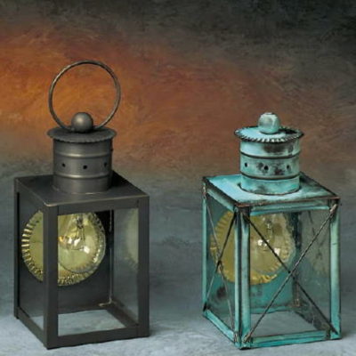 200S Colonial Wall Mount Light