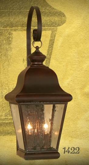 1422 Roll Top Coach Wall Lantern